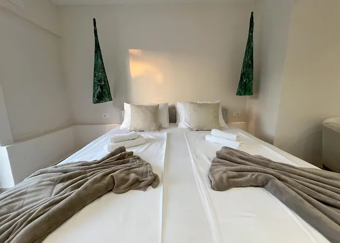 Ocean Floor Studio Apartment